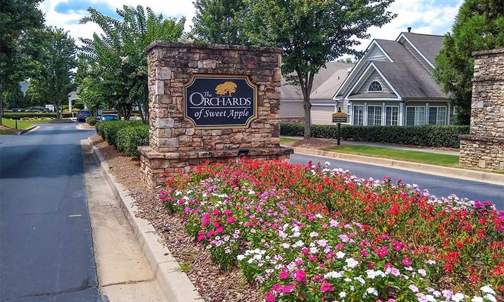 The Orchards at Sweetapple community photo 1