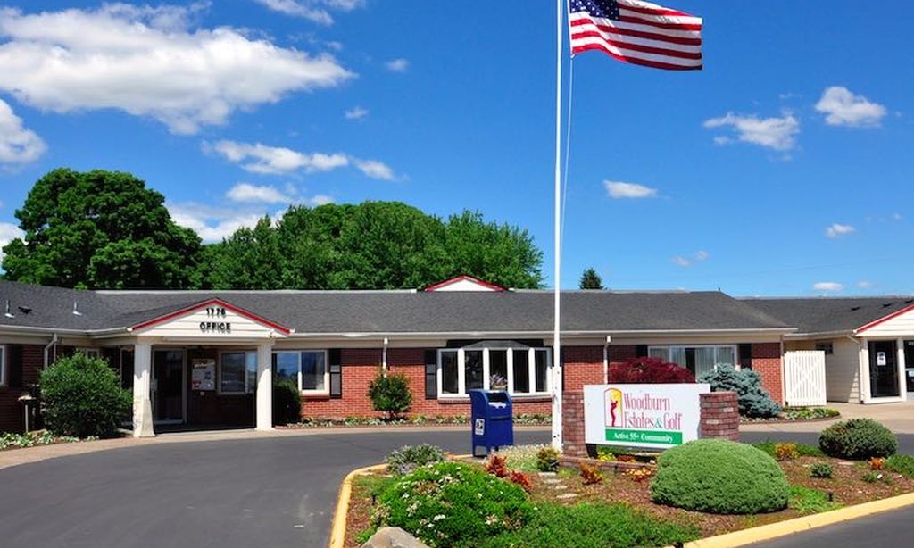 Woodburn Estates & Golf community photo 1