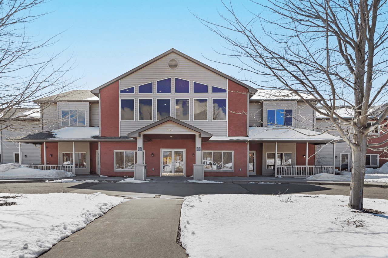 Duluth Heights Lodge Senior Living community photo 1