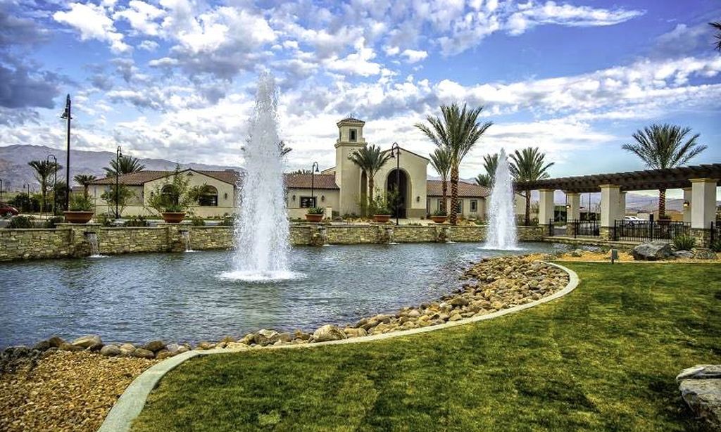 Four Seasons at Terra Lago community photo 1