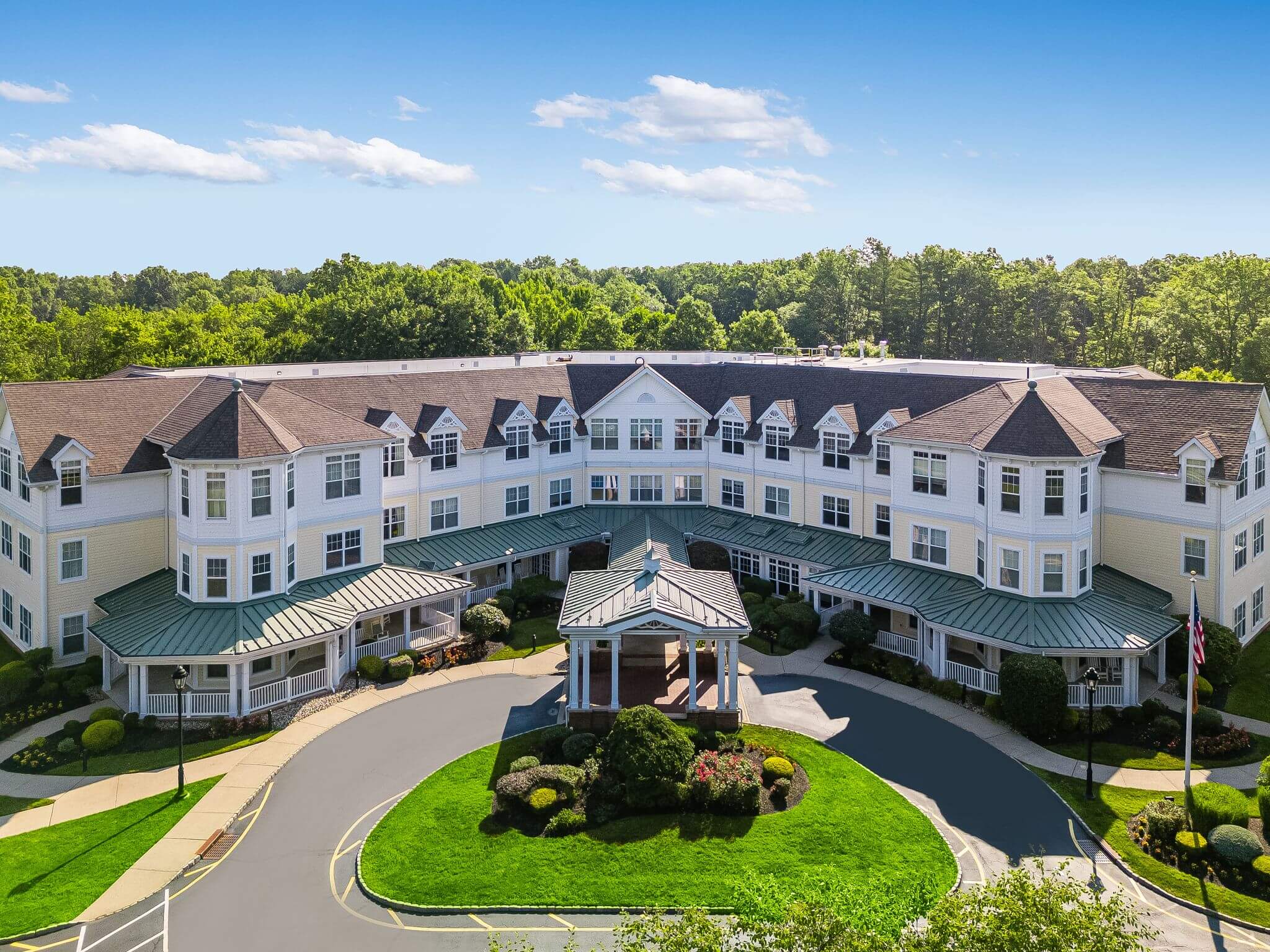 Monarch Basking Ridge community photo 1