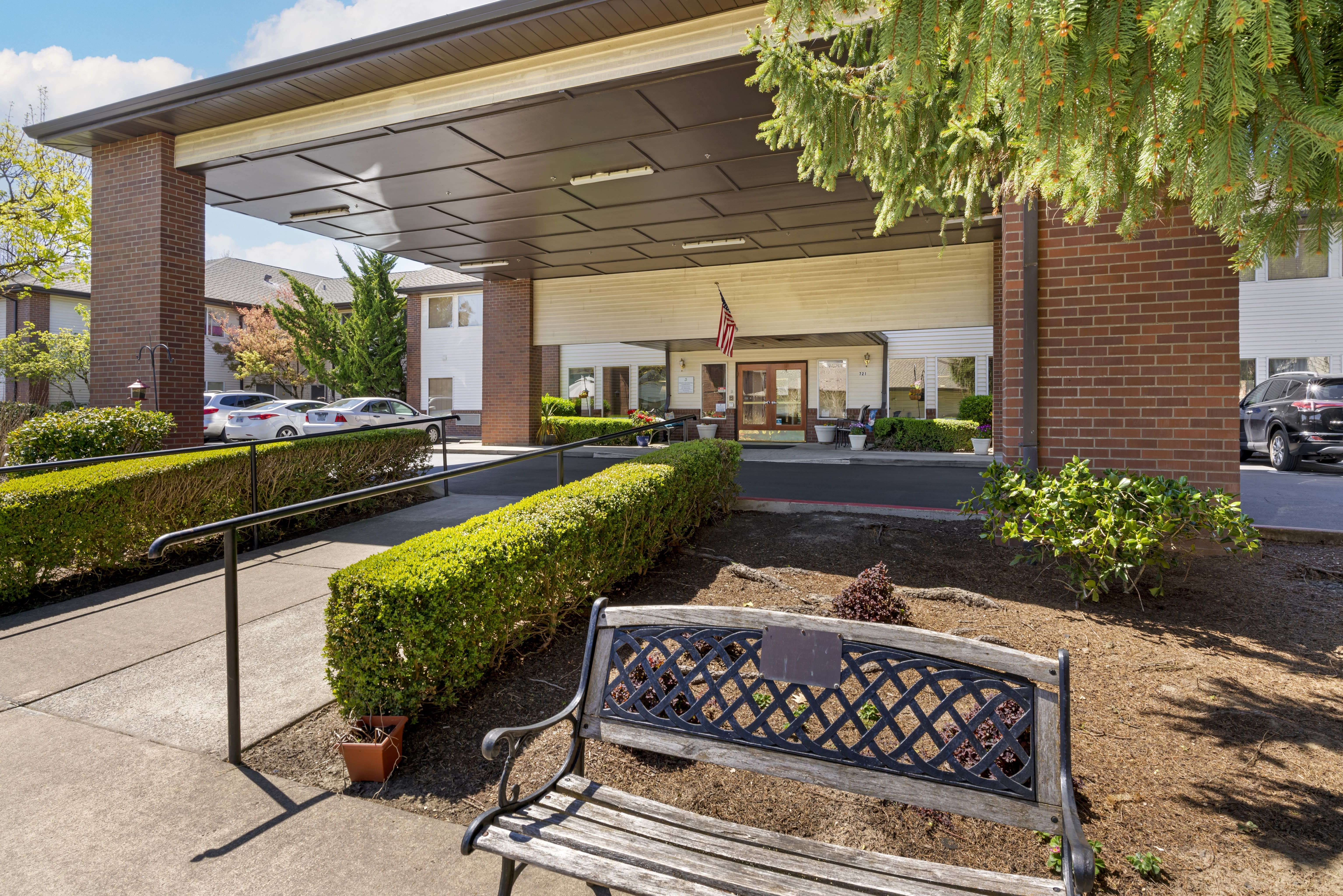 Cedarbrook Place Senior Living community photo 1