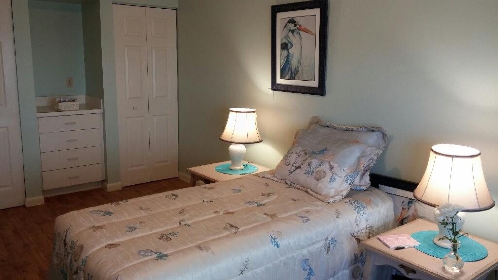 Seaside Manor community photo 1