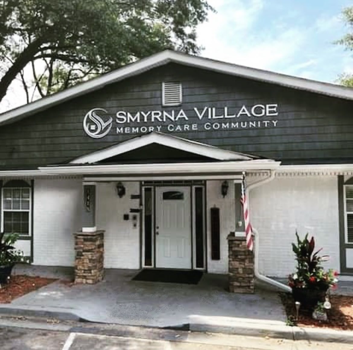 Smyrna Village community photo 1