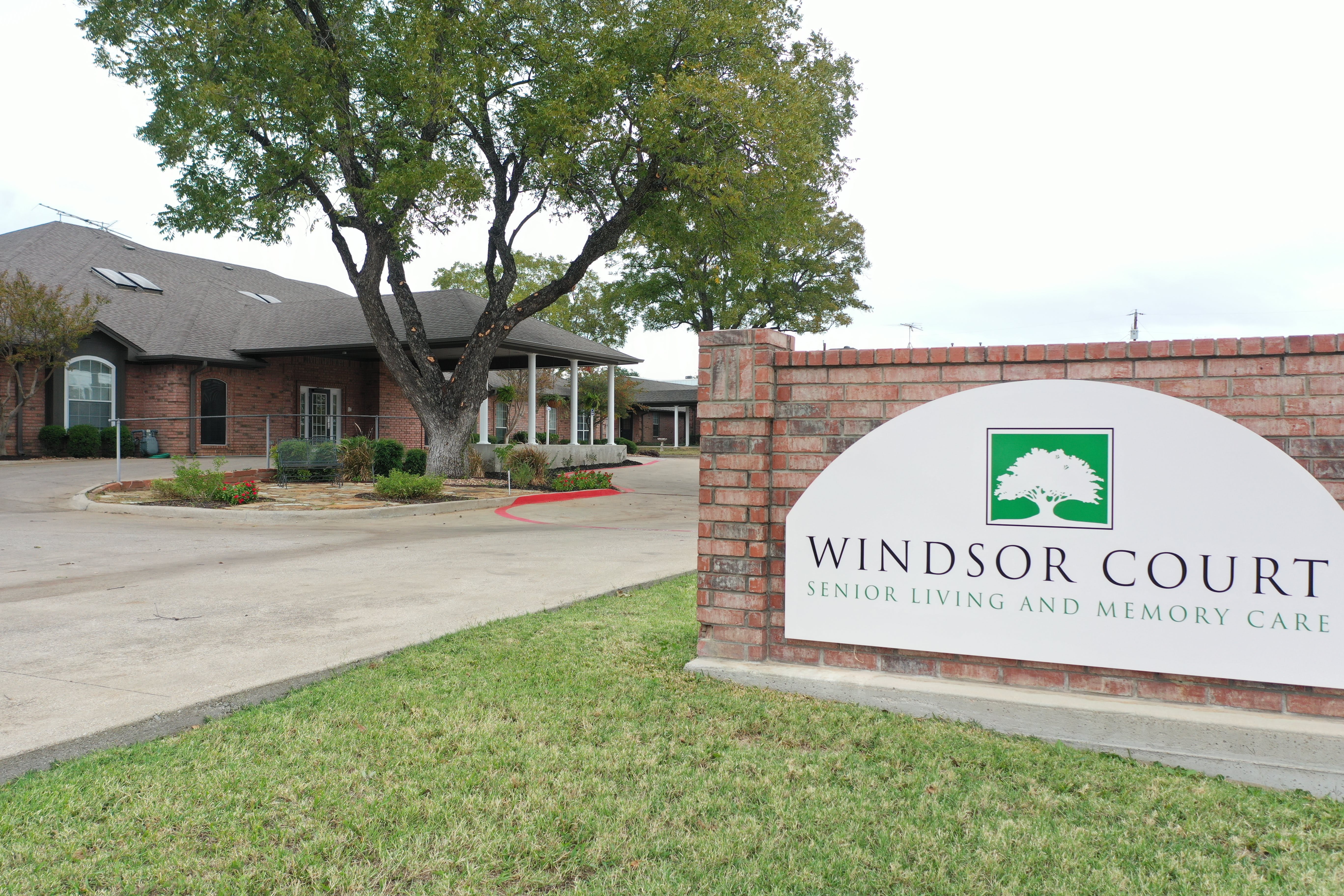 Windsor Court Senior Living community photo 1