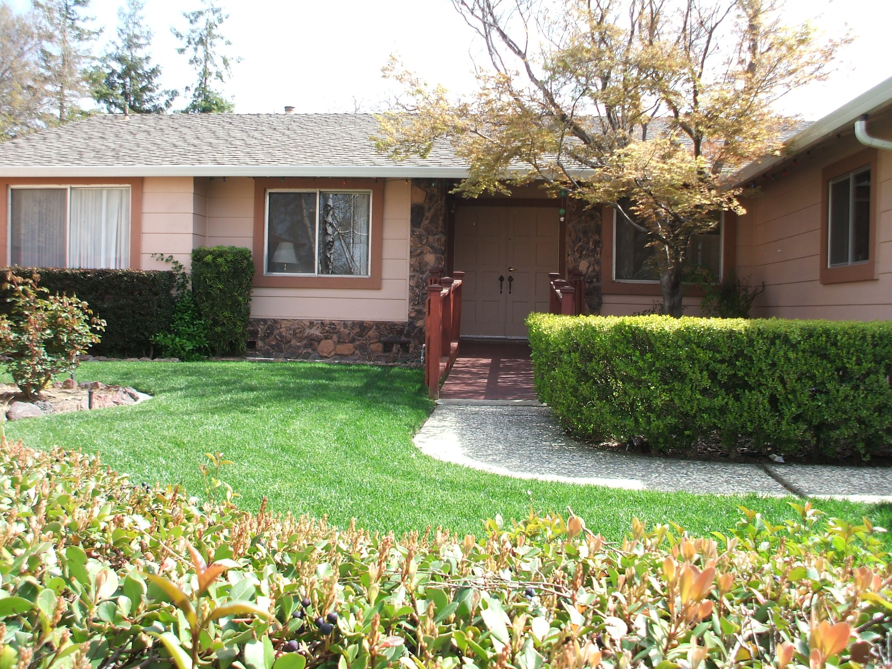 La Orinda Care Home community photo 1