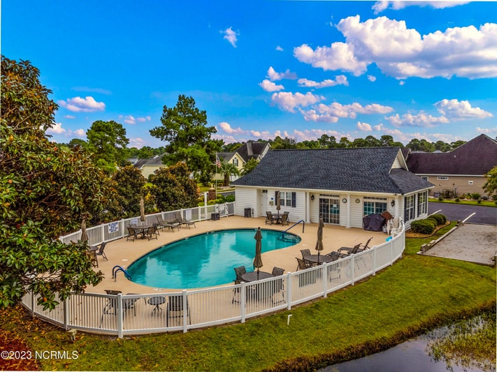 Ridge Lake community photo 1