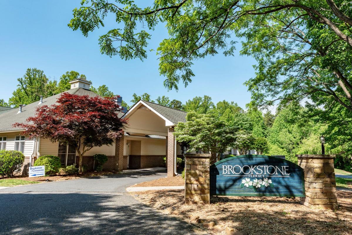 Brookstone of Clemmons community photo 1