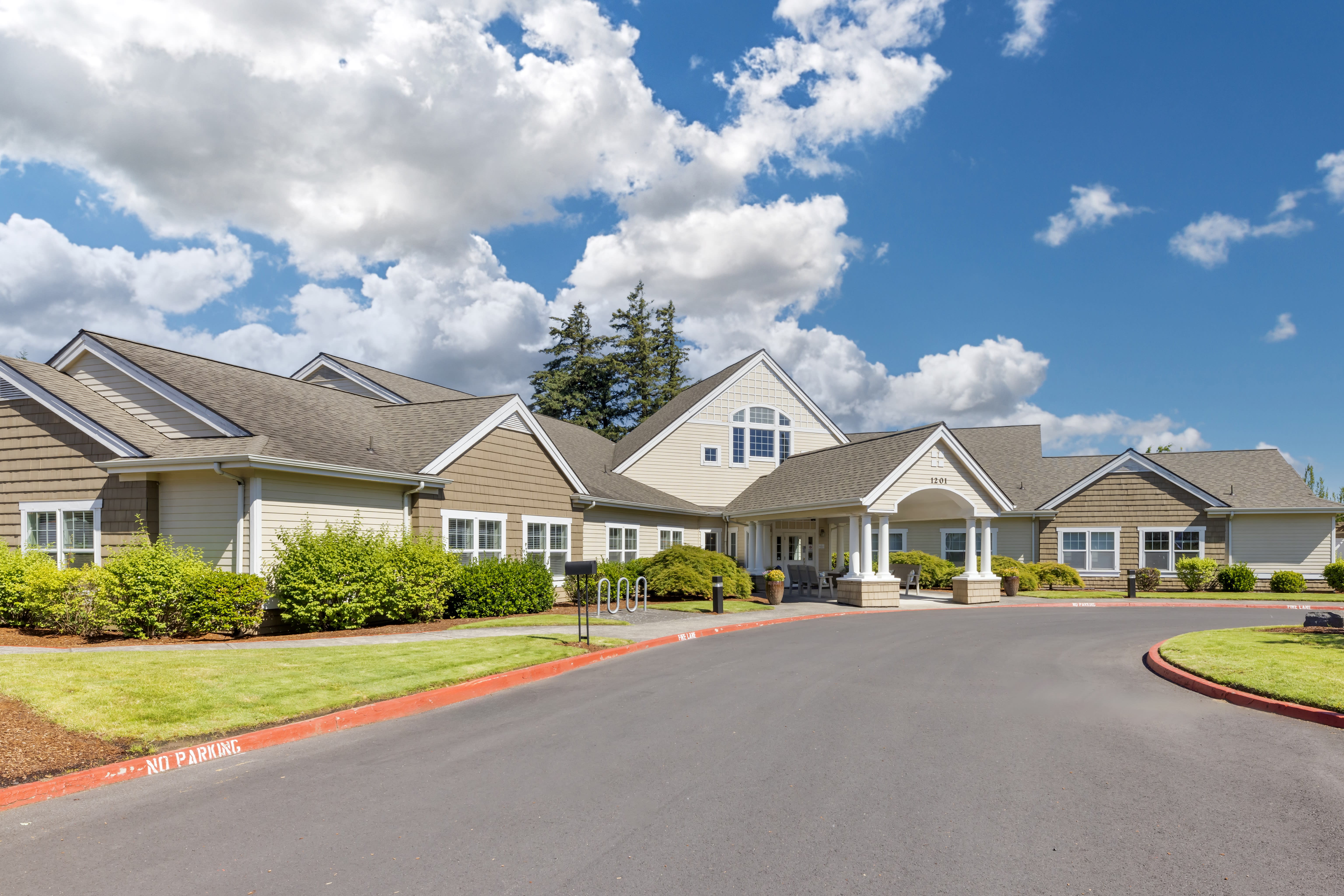 Brookdale Troutdale community photo 1