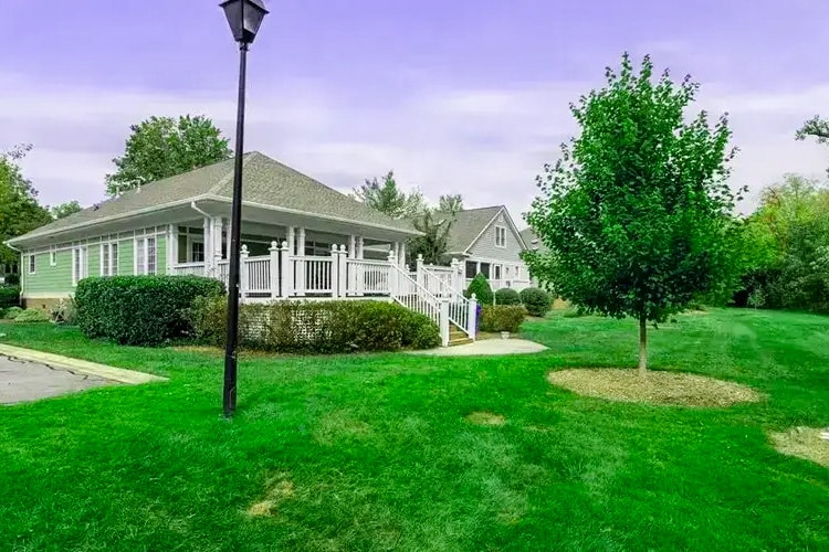 Creekside community photo 1