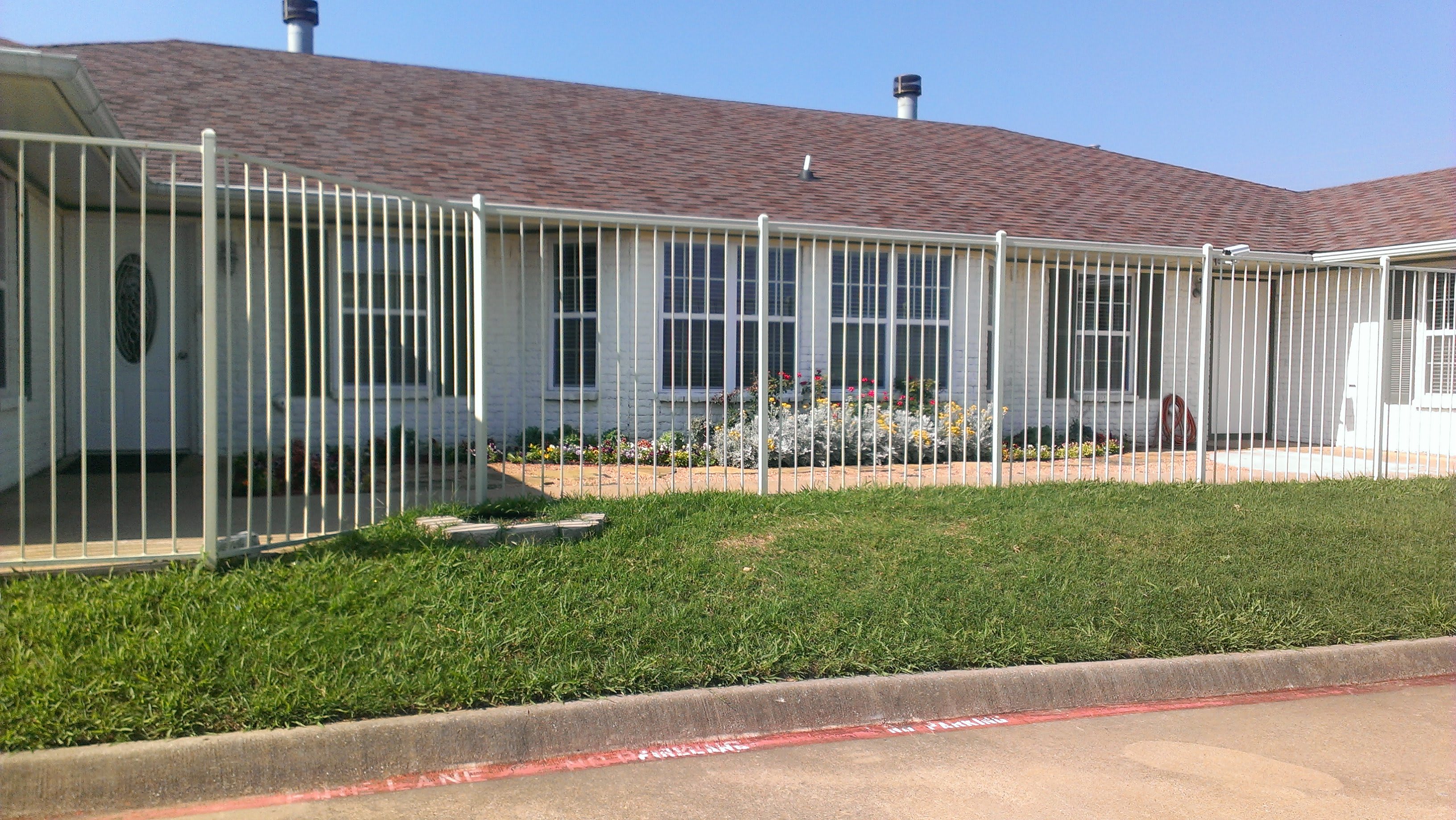 Casablanca Retirement Inc community photo 1