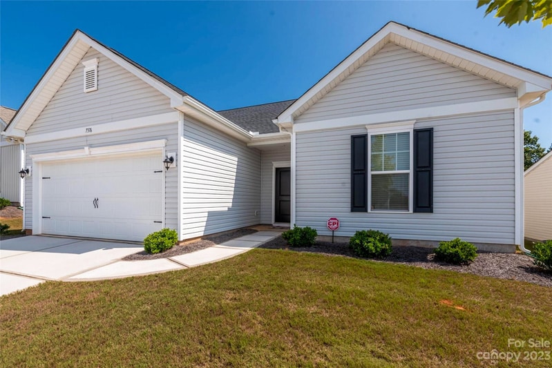 Kinsley community photo 1