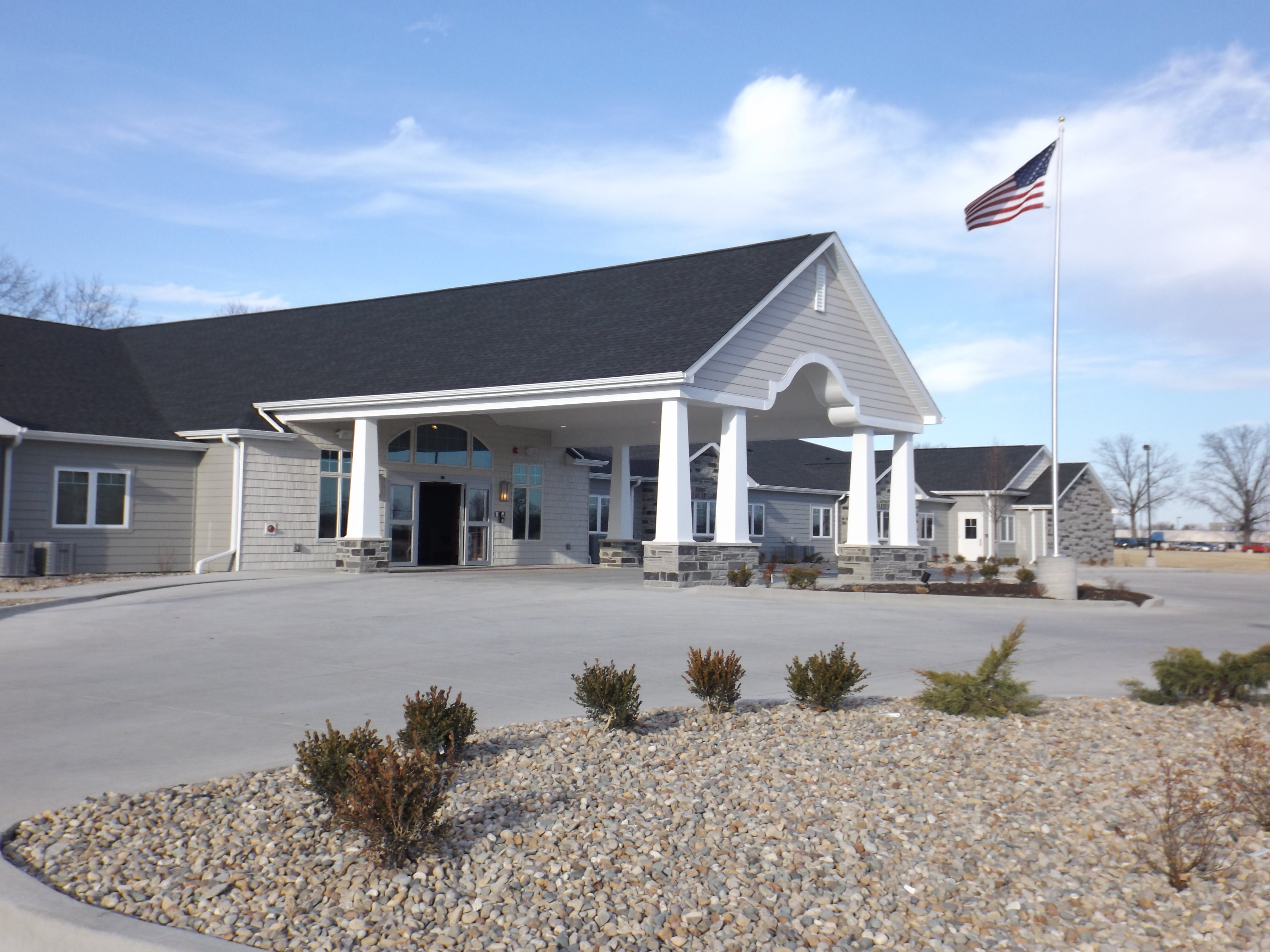 Reflections Memory Care - Carterville community photo 1