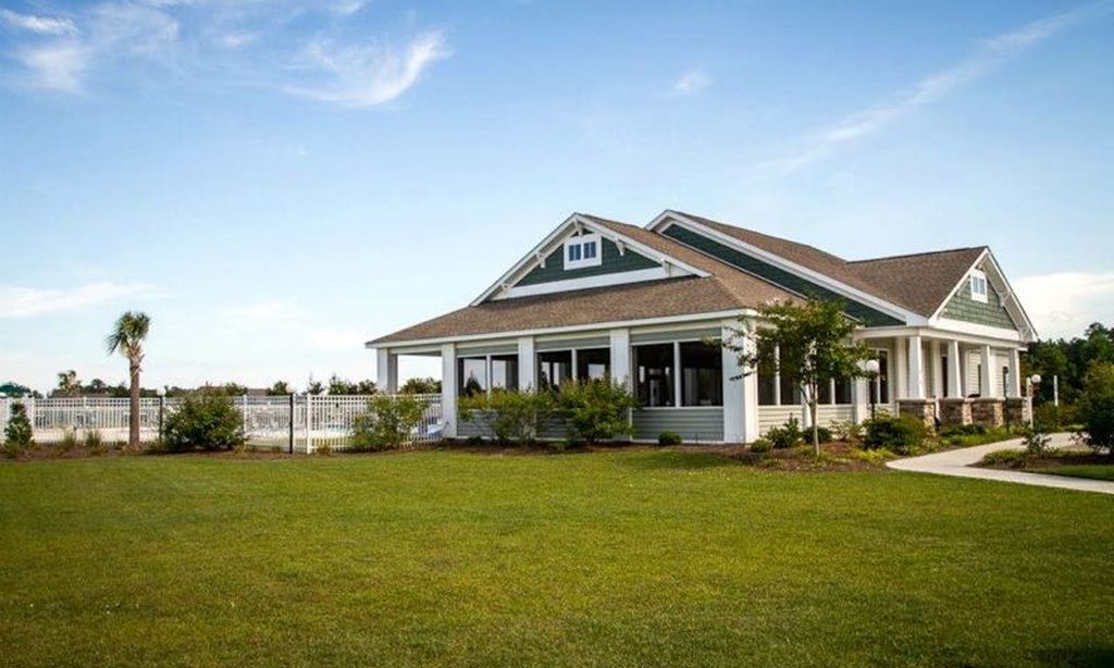 Cameron Village community photo 1
