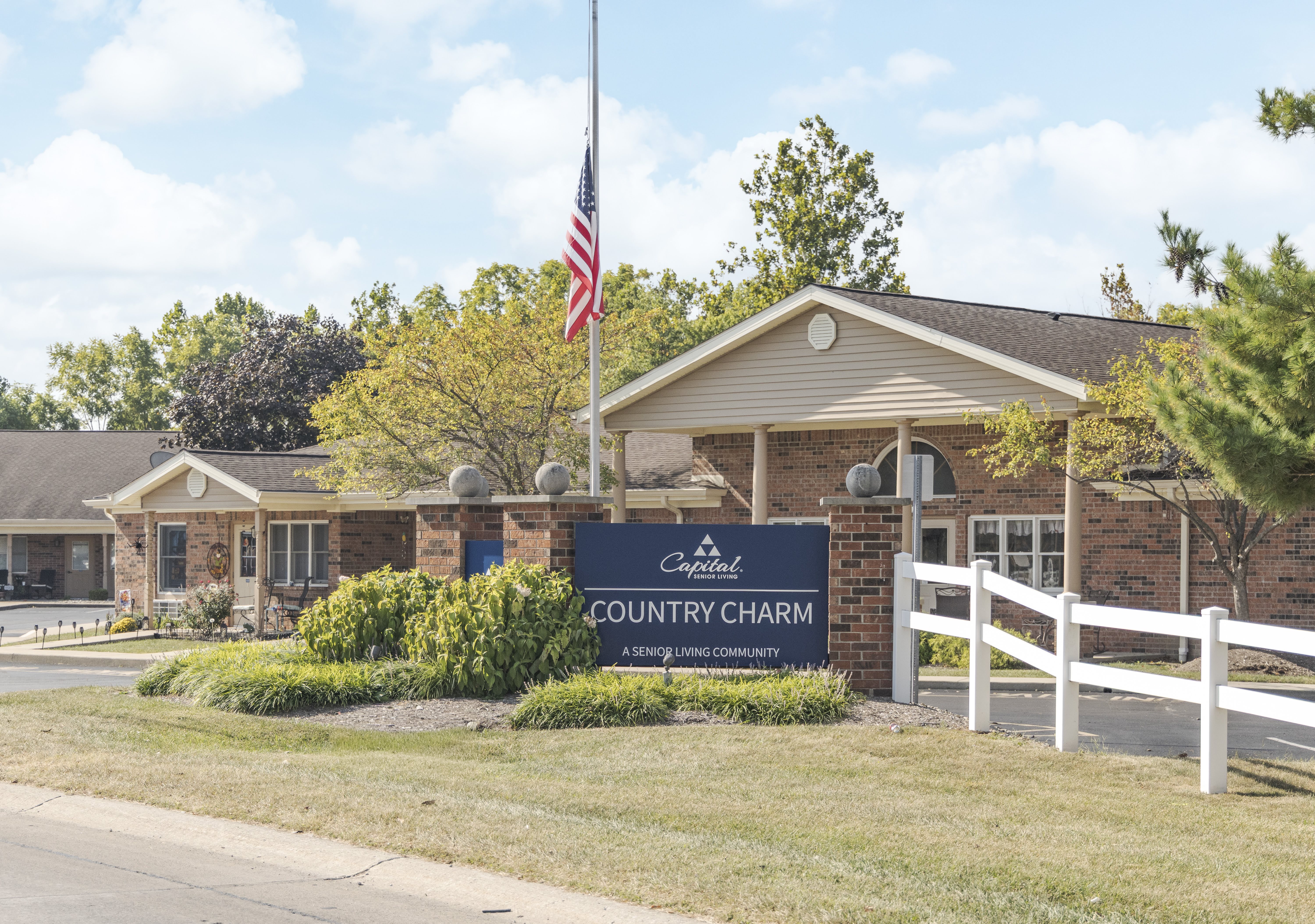 Country Charm community photo 1