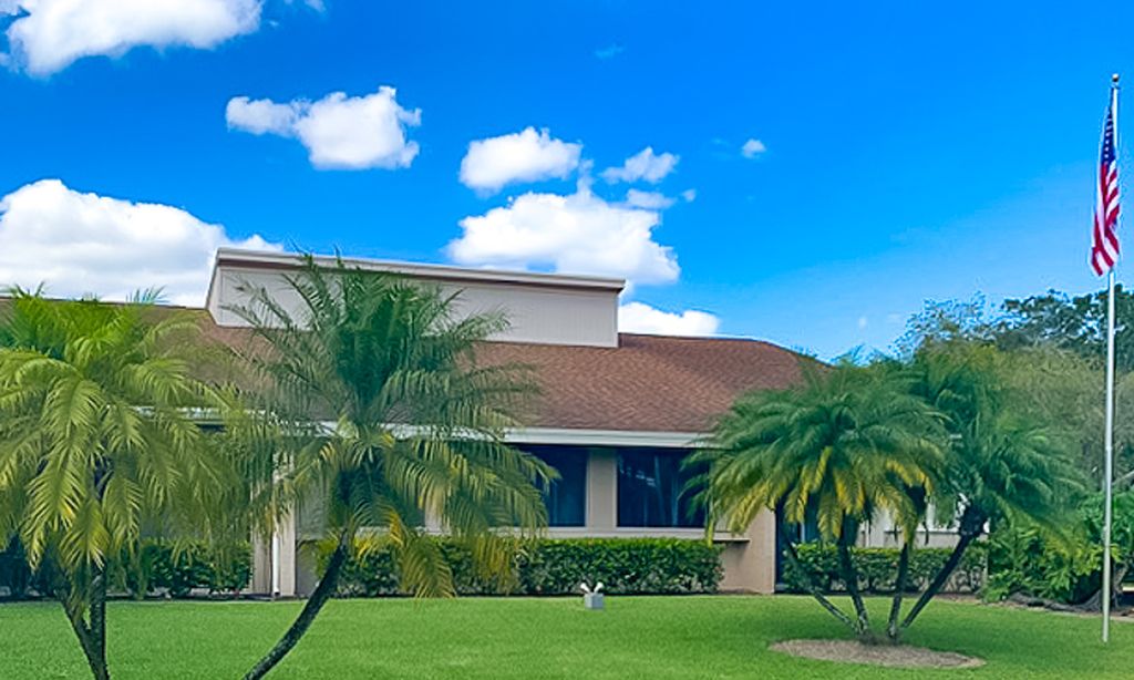 Coco Wood Lakes community photo 1