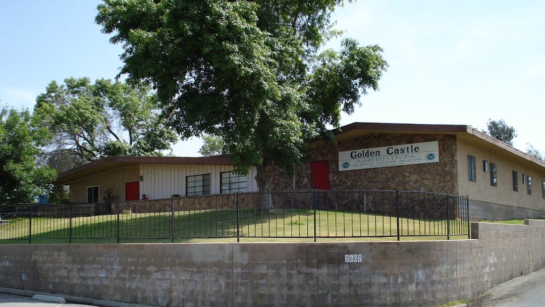Golden Castle Assisted Living community photo 1