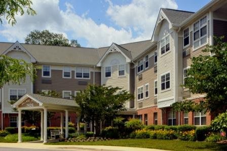Village House Apartments community photo 1