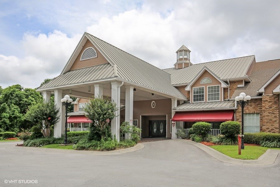 The Waterford at Carpenter's Creek community photo 1