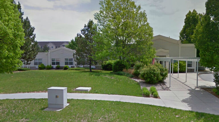 The Residence at Oakridge community photo 1