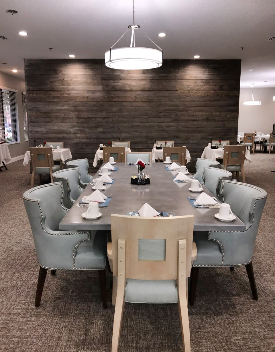 Countryside Lakes Senior Living community photo 1