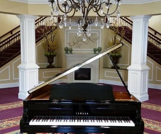 The Bristal at Lake Grove community photo 1