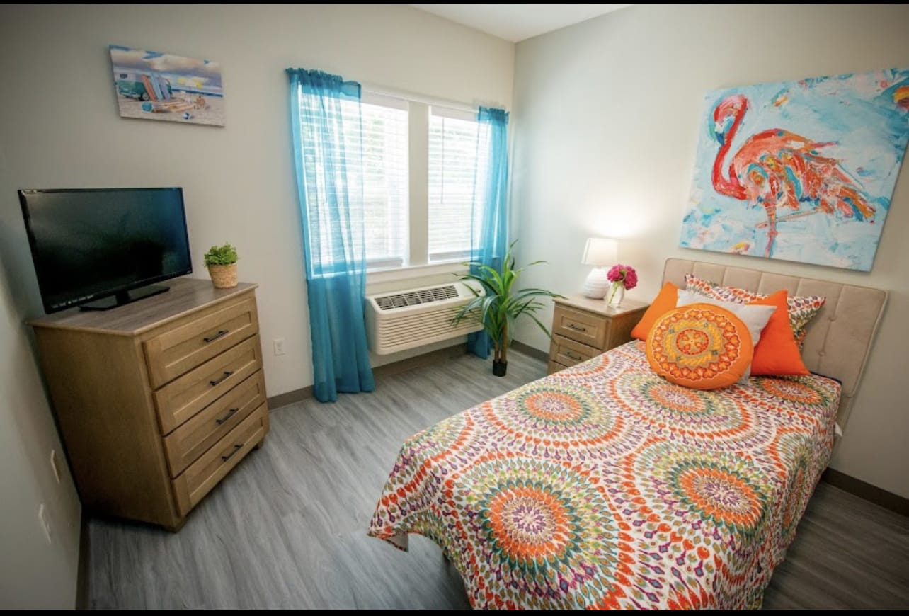 Inspirations Bayside Assisted Living and Memory Care community photo 1