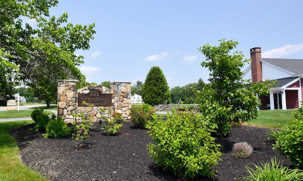 Rockwood Meadows community photo 1