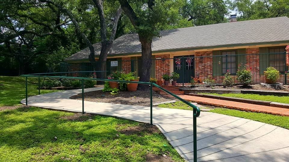 Carol Ann's Home - Chambers community photo 1