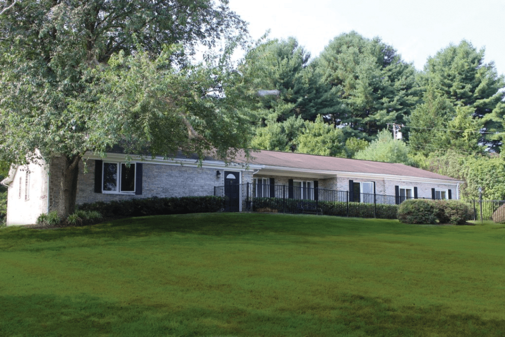 Glen Hill community photo 1