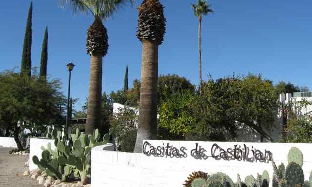 Casitas de Castilian community photo 1