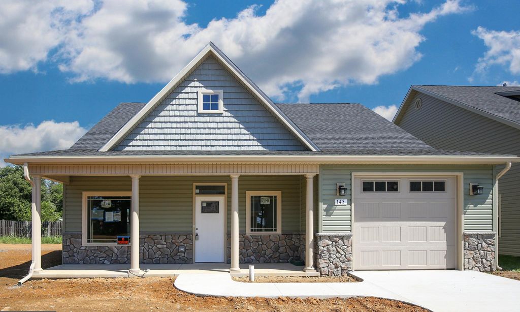 Cottage Glen community photo 1