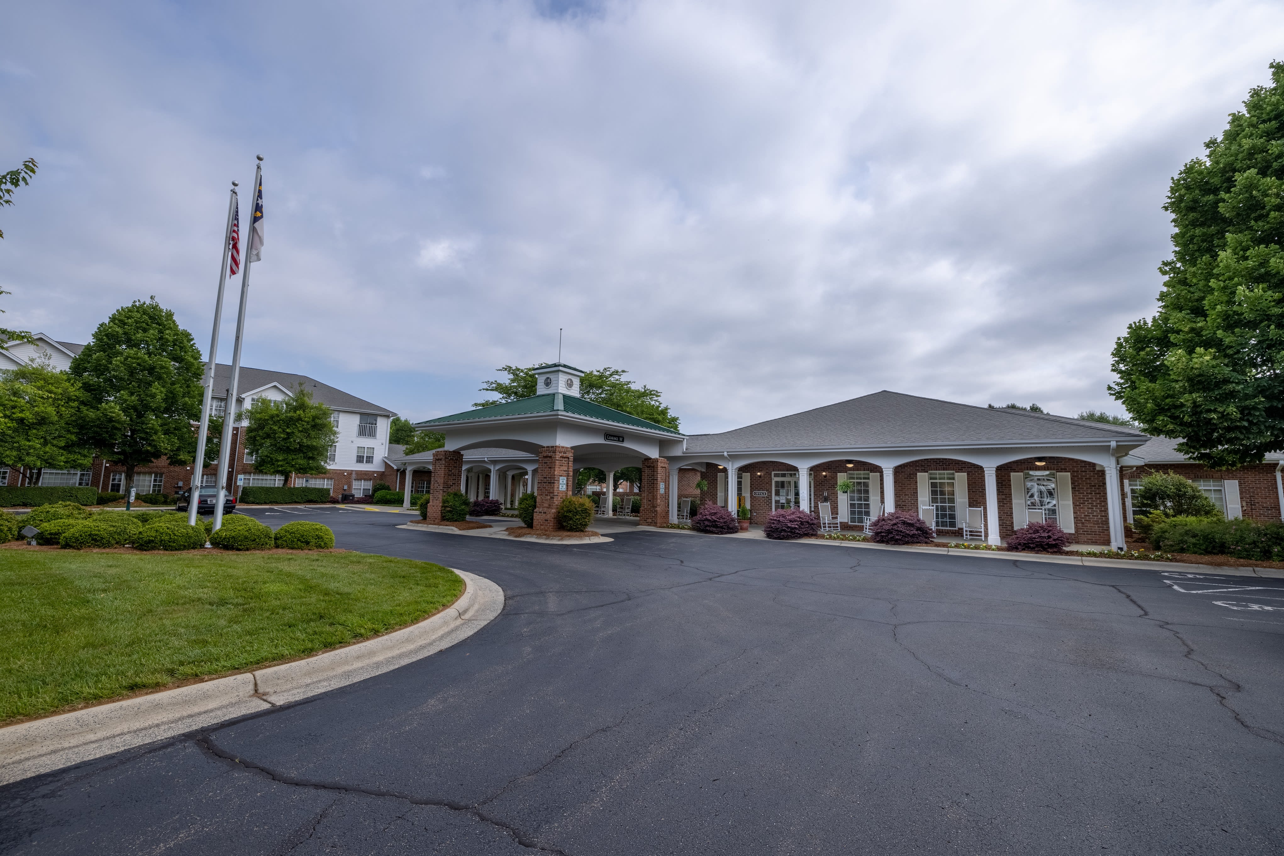 Ridgecrest community photo 1