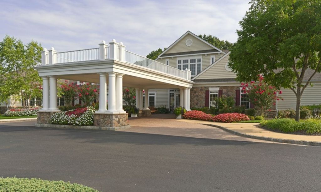 Riviera at East Windsor community photo 1