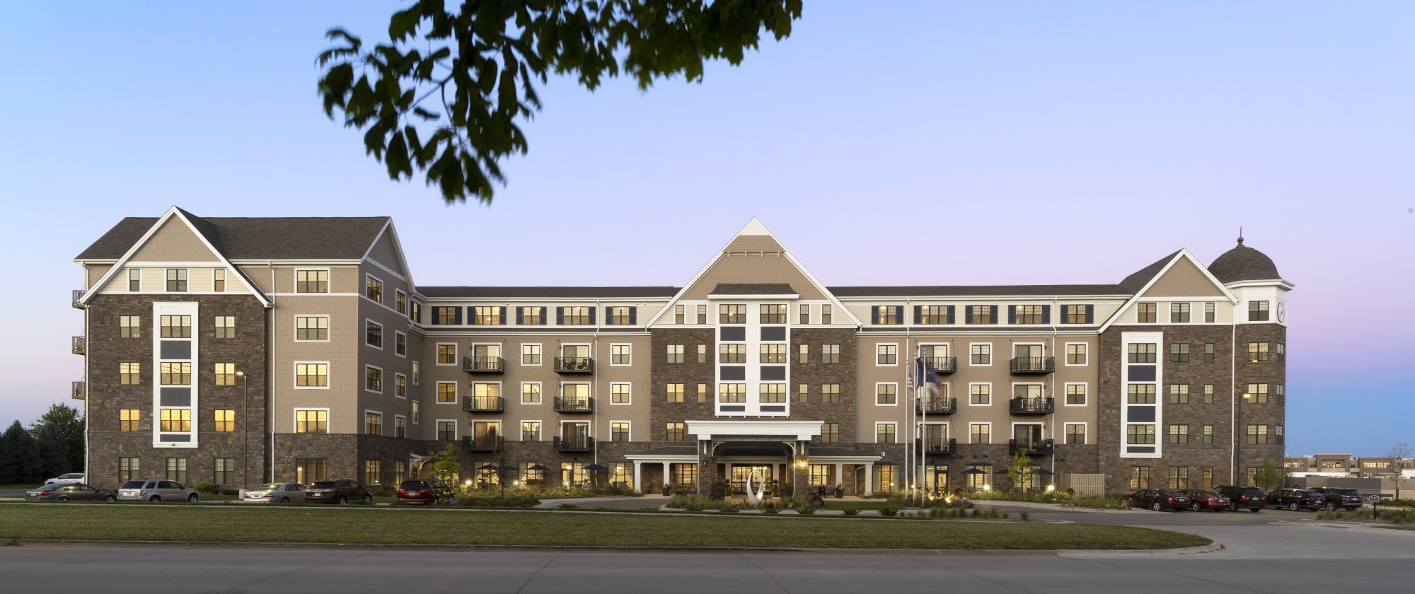 Grand Living at Tower Place community photo 1