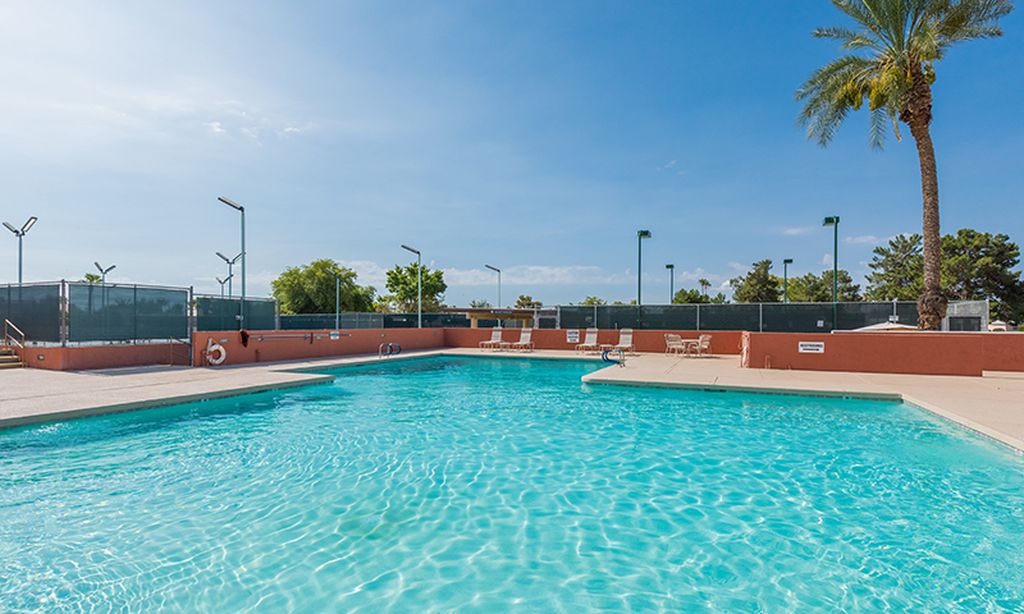 Sun Lakes community photo 1
