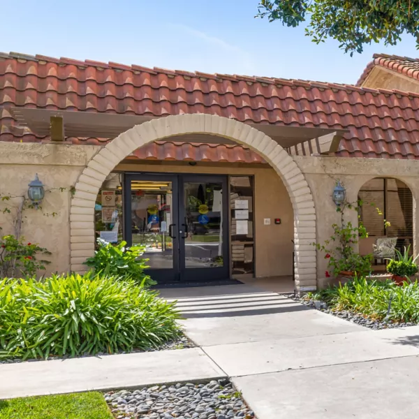 Brookdale Garden Grove photo 4