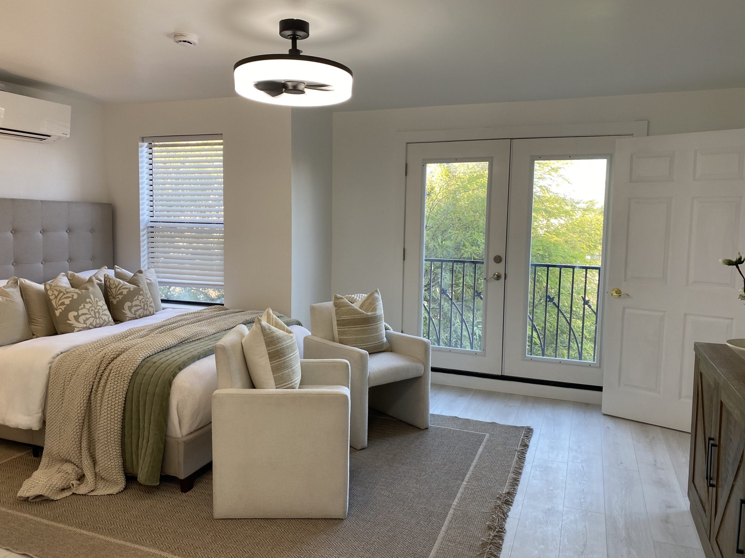 Gardens Care Senior Living–Scottsdale community photo 1